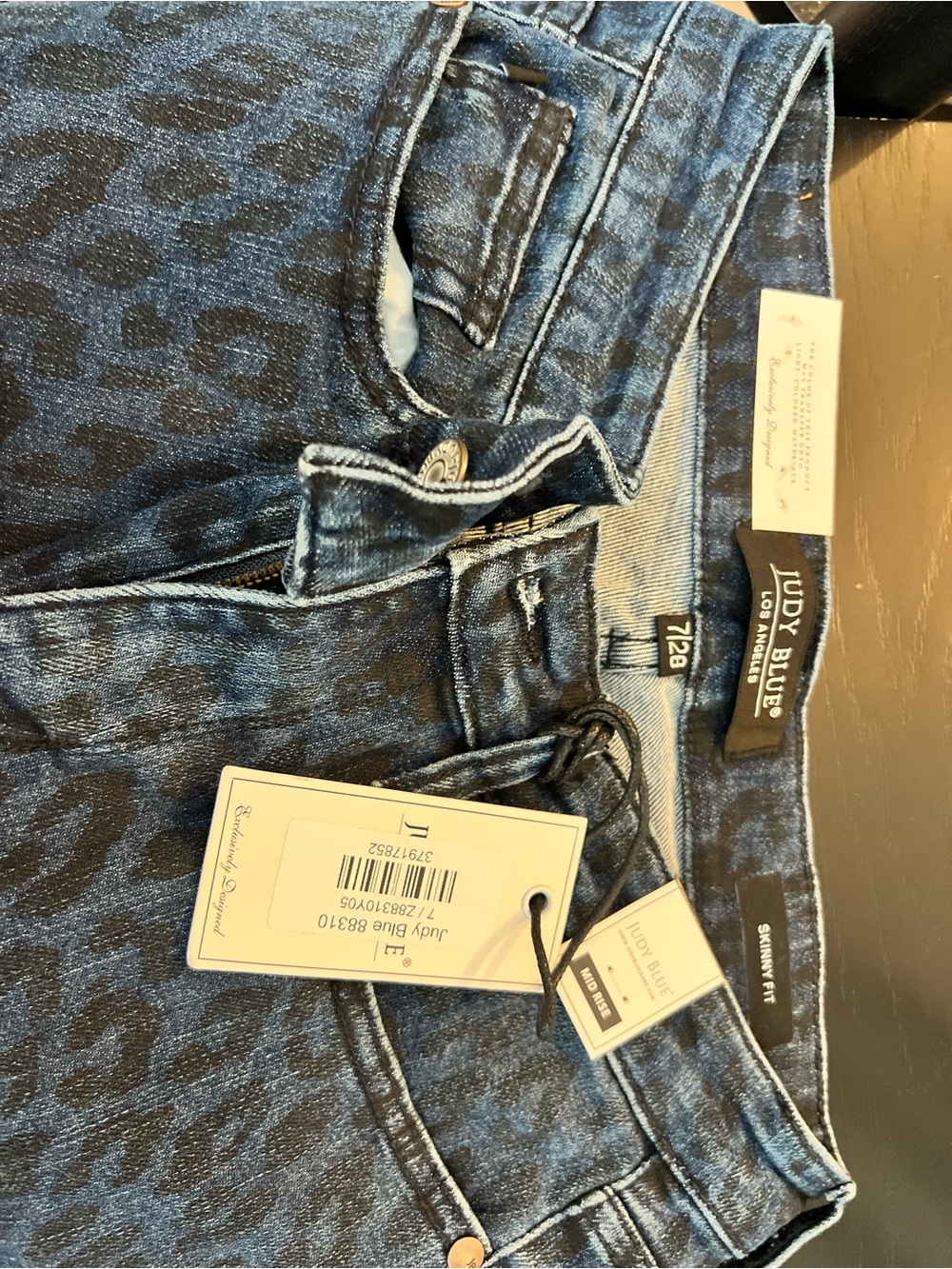 Judy Blue Blue Leopard Print Skinny Jeans - Picture 3 of 3